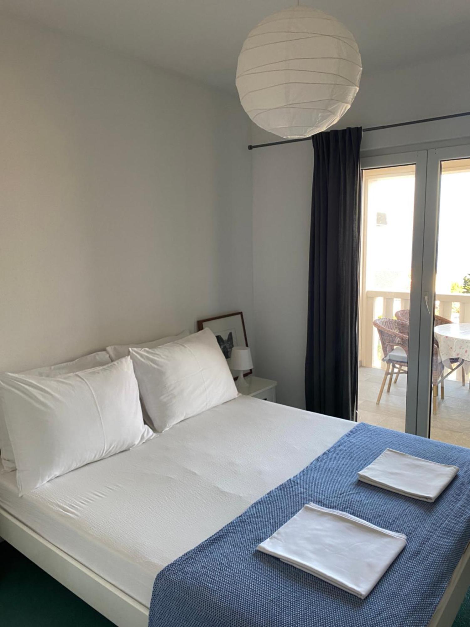 Apartments Mikulic Бол Экстерьер фото