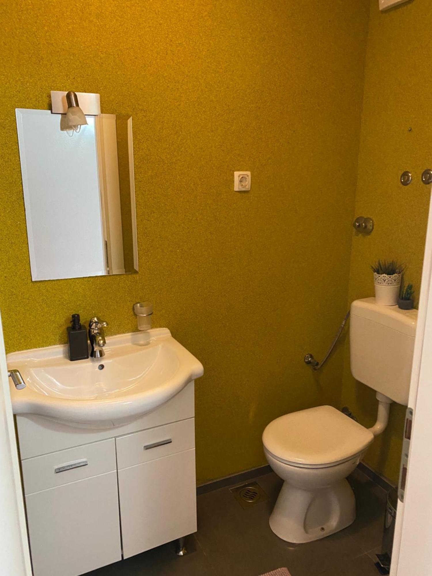 Apartments Mikulic Бол Экстерьер фото