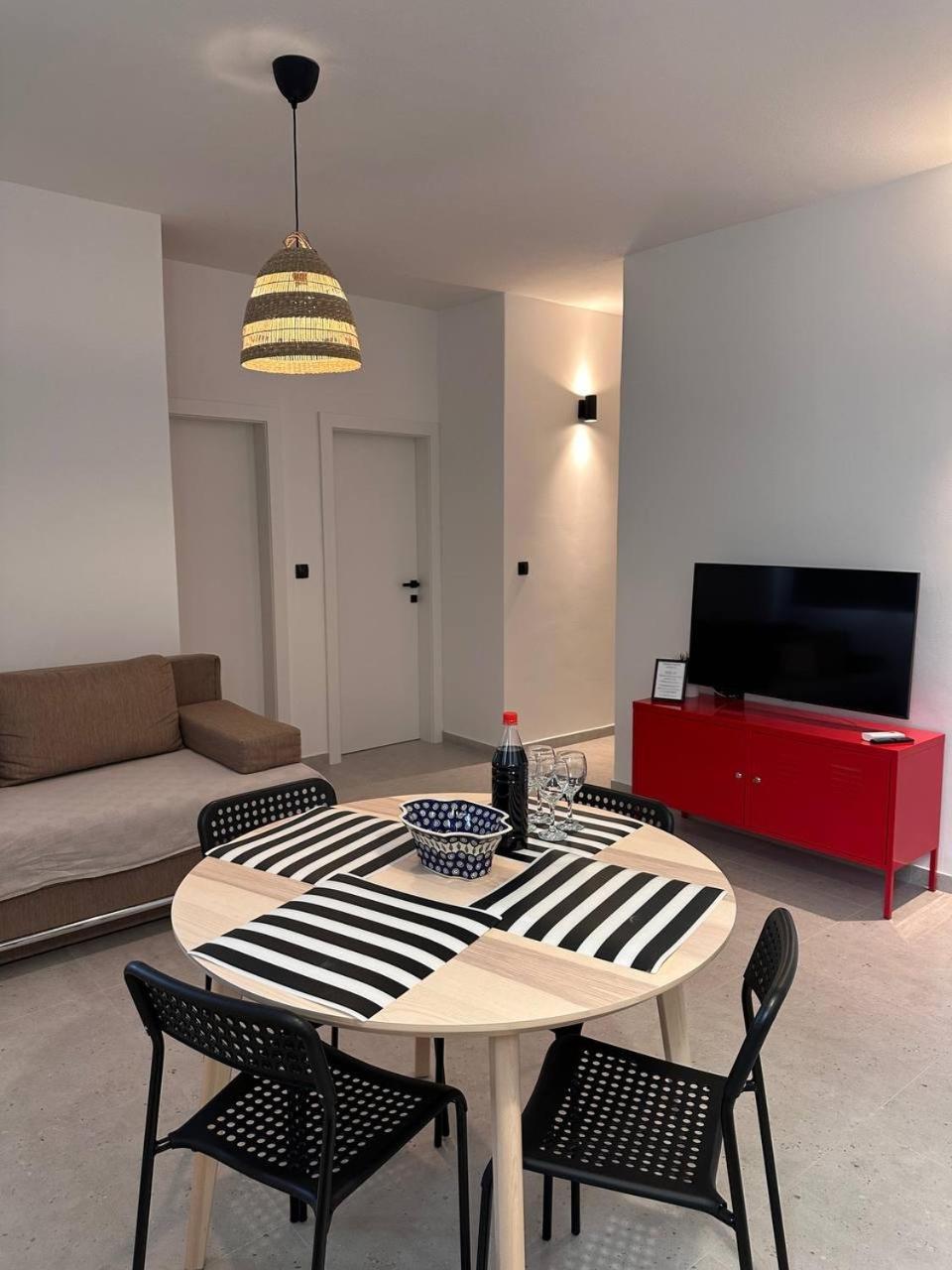 Apartments Mikulic Бол Экстерьер фото